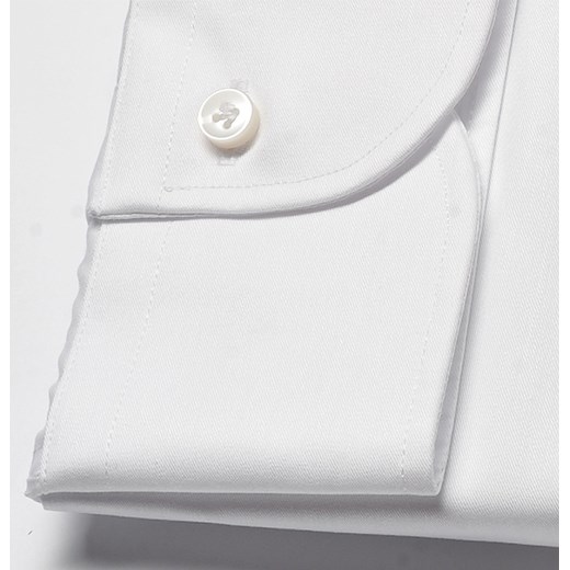 Elegancka biała koszula męska taliowana (SLIM FIT), mankiety na guziki