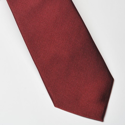 Bordowy krawat jedwabny