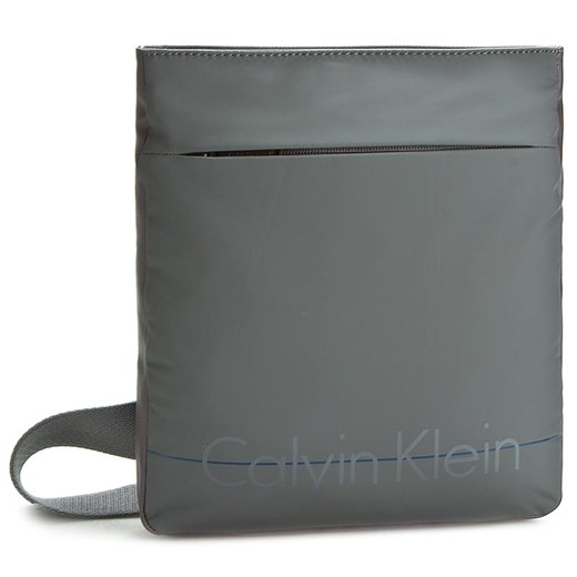 Saszetka CALVIN KLEIN BLACK LABEL - Logan 2.0 Flat Crossover K50K502044 020  Calvin Klein Black Label  eobuwie.pl