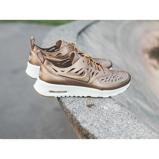 Buty damskie sneakersy Nike Air Max Thea Joli Pack 725118 900 Nike szary 39 wyprzedaż sneakerstudio.pl