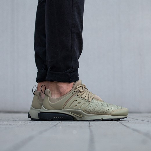 Buty męskie sneakersy Nike Air Presto Se 848186 200 Nike 47,5 wyprzedaż sneakerstudio.pl
