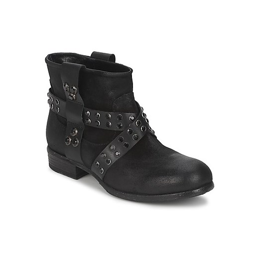Strategia Buty LUMESE Strategia