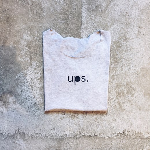 T-shirt Ups