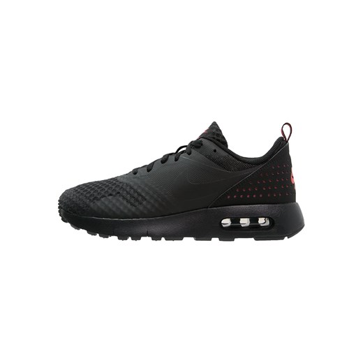 Nike Sportswear AIR MAX TAVAS  Tenisówki i Trampki black/challenge red