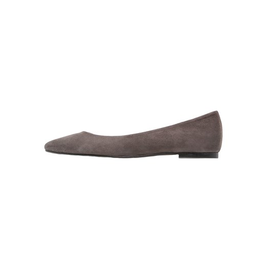 KIOMI Baleriny taupe