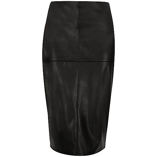 Black leather look ppencil skirt  River Island   