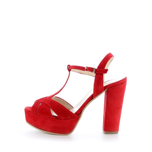 Czerwone skórzane sandały na platformie  czerwony 37 Primamoda