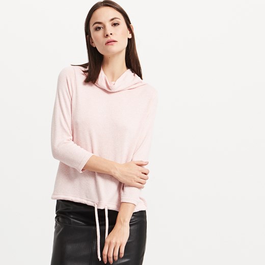 Reserved - Sweter z półgolfem - Różowy