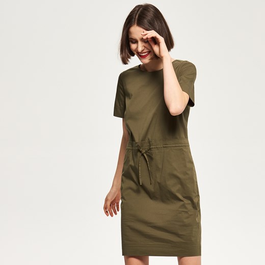 Reserved - Sukienka z wiązaniem w talii - Zielony Reserved zielony 38 