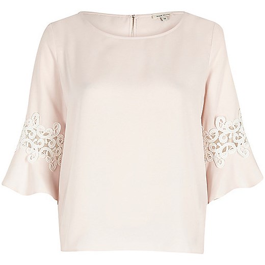 Light pink lace trim bell sleeve top  River Island bezowy  