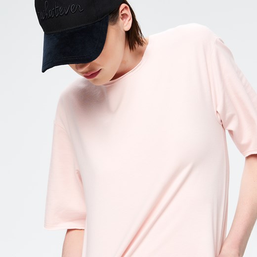 Cropp - Bluza dresowa o surowym wykończeniu - Różowy Cropp  S 