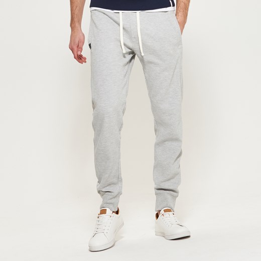 Reserved - Dresowe spodnie o wyraźnej fakturze - Szary  Reserved XL 