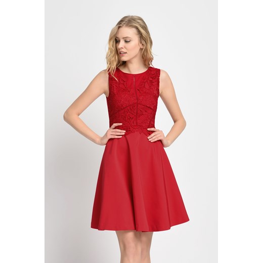 Rozkloszowana sukienka z koronkową aplikacją czerwony Orsay 34 orsay.com
