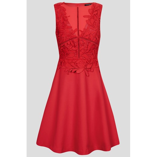 Rozkloszowana sukienka z koronkową aplikacją czerwony Orsay 34 orsay.com