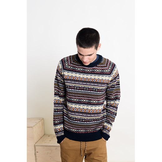 Street sweater