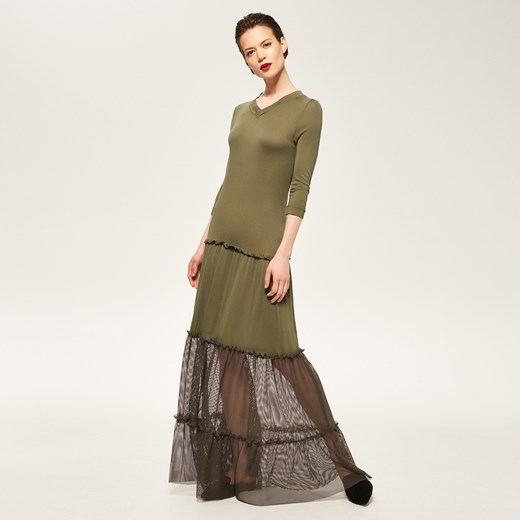 Reserved - Długa sukienka z koronkowym dołem - Zielony