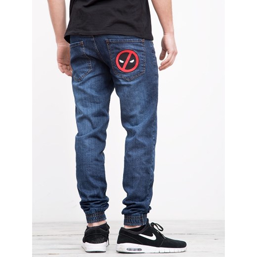 Deadpool Marvel Comics Face Jogger Pants Dark Blue Marvel niebieski M UrbanCity.pl