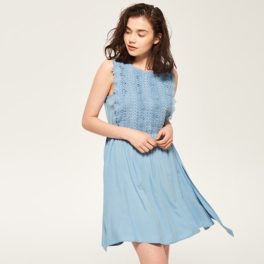 Reserved - Sukienka z ozdobną gipiurą - Niebieski Reserved mietowy 36 