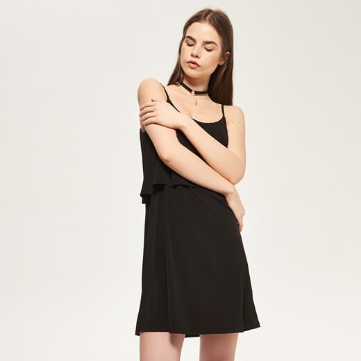 Reserved - Sukienka z delikatnymi ramiączkami - Czarny czarny Reserved L 
