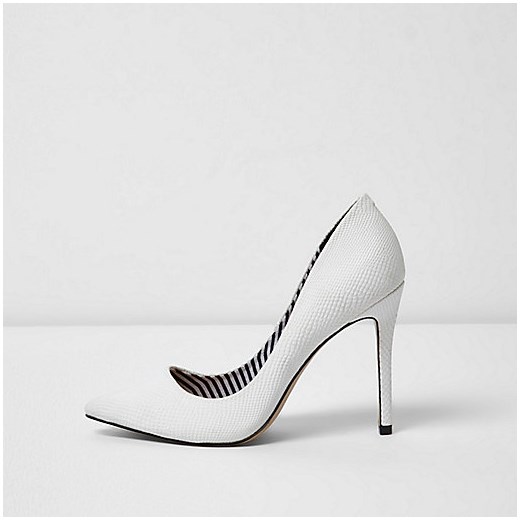 White court shoes 