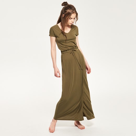 Reserved - Sukienka z kopertowym dołem - Zielony