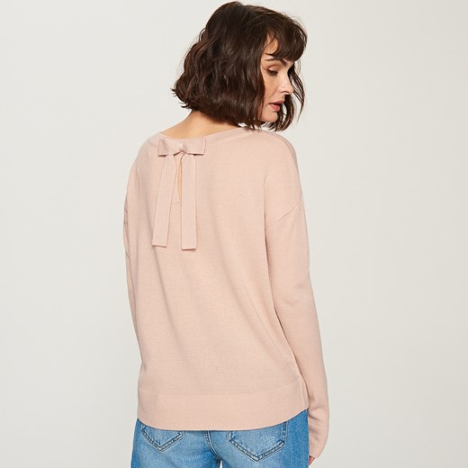 Reserved - Sweter z kokardką z tyłu - Różowy Reserved bezowy M 