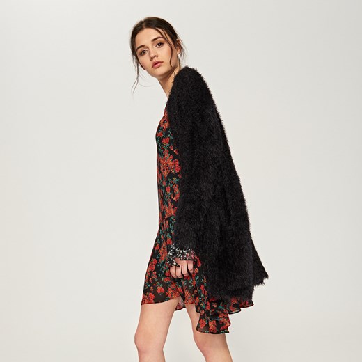 Reserved - Puszysty kardigan - Czarny Reserved czarny One Size 