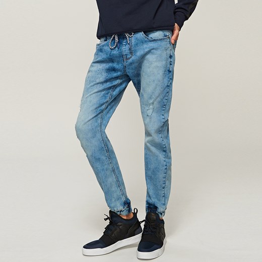 Reserved - Jeansowe spodnie joggers - Niebieski