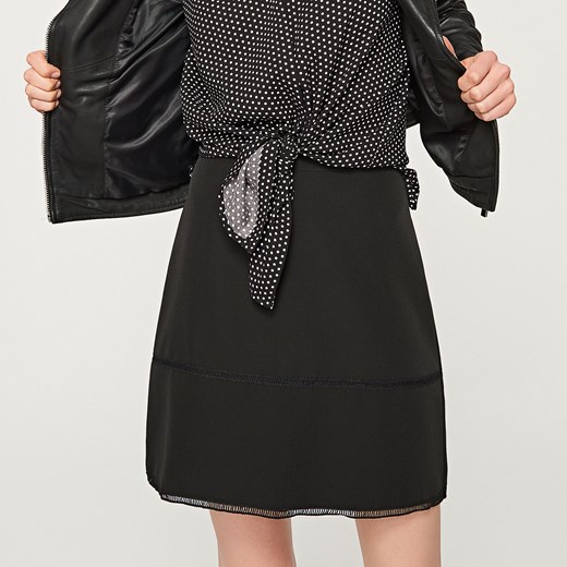 Reserved - Spódnica mini z ażurowymi wstawkami - Czarny