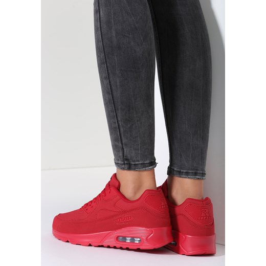 Czerwone Buty Sportowe Vintage Nilda