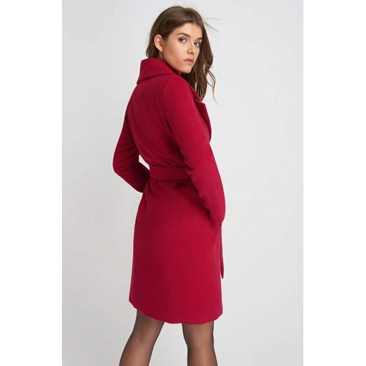 Płaszcz oversize z paskiem czerwony Orsay 38 orsay.com