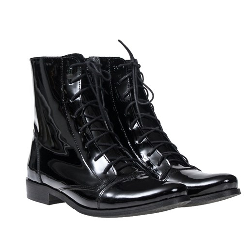 BOTKI SKÓRZANE CZARNY LAKIER 34100 Lafemmeshoes czarny 40 lafemmeshoes.pl