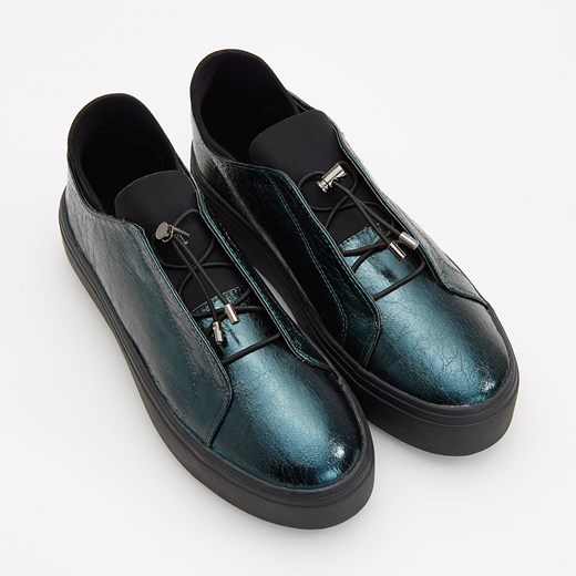 Reserved - Błyszczące buty na platformie - Zielony Reserved czarny 38  promocyjna cena 