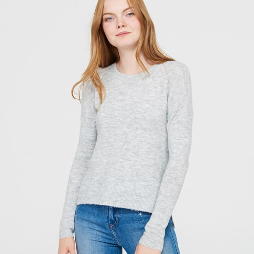 Cropp - Lekki sweter z reglanowym rękawem - Szary