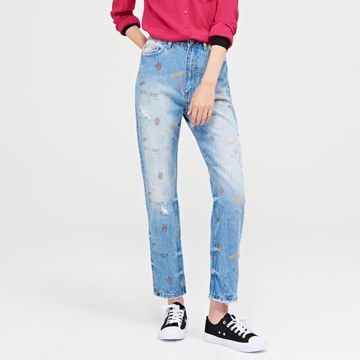 Cropp - Jeansy typu mom's jeans - Niebieski Cropp  38 