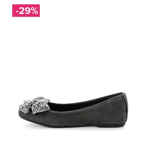 Szare zamszowe baleriny z kokardą