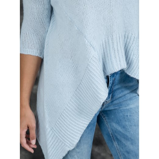 Sweter ONA fashion z przedłużanymi bokami niebieski Yups niebieski XL promocja  