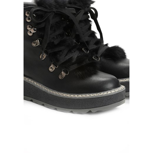 Czarne Traperki Hidden Star