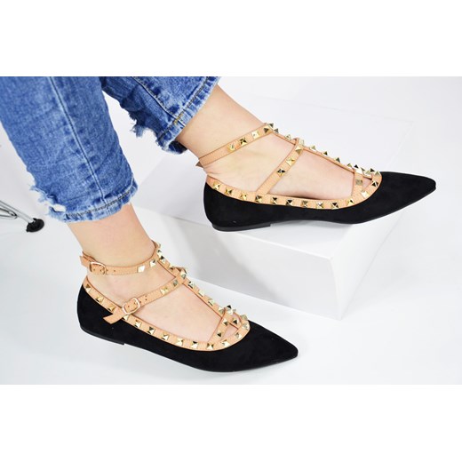 Baleriny z ćwiekami Valentino Dolce Moda bezowy