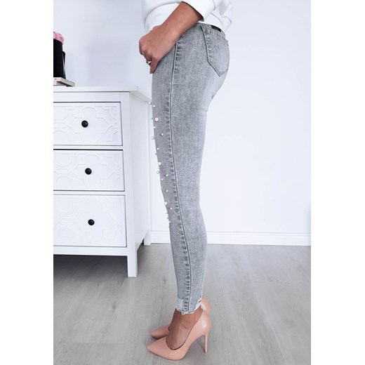 Spodnie Grey - szary jeans z perełkami bialy  M Rose Boutiqeue