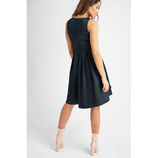 Rozkloszowana sukienka z dłuższym tyłem ORSAY czarny 40 orsay.com