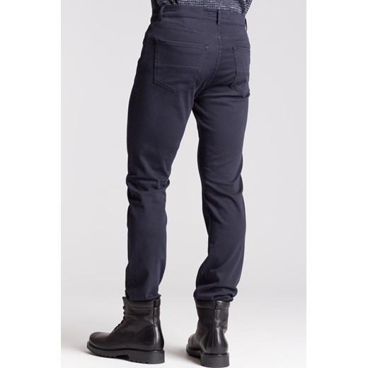 Granatowe jeansy męskie Regular fit Trussardi Jeans  40 Velpa.pl