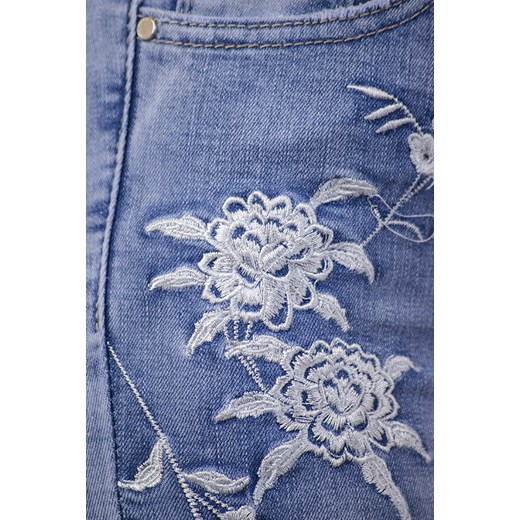 Spodnie jeansowe z wyszywanymi kwiatami   L olika.com.pl