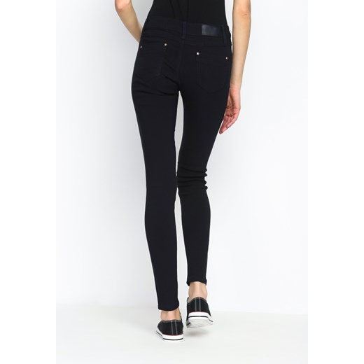 Granatowe Jeansy Fit Silhouette