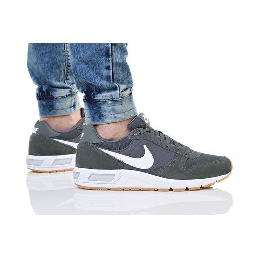 BUTY NIKE NIGHTGAZER 644402-008 Nike niebieski 41 okazja Natychmiastowo