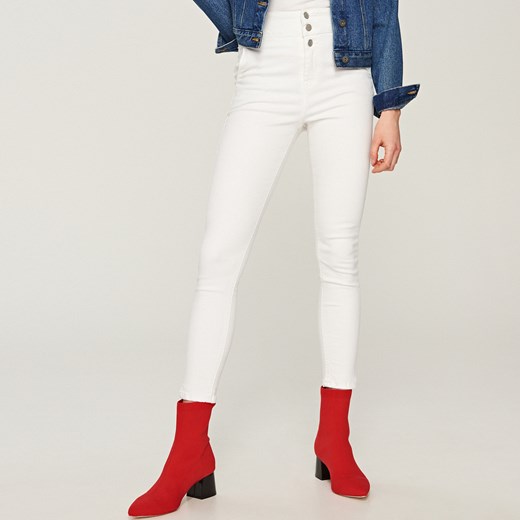 Reserved - Jeansy z wysokim stanem - Biały czerwony Reserved 36 