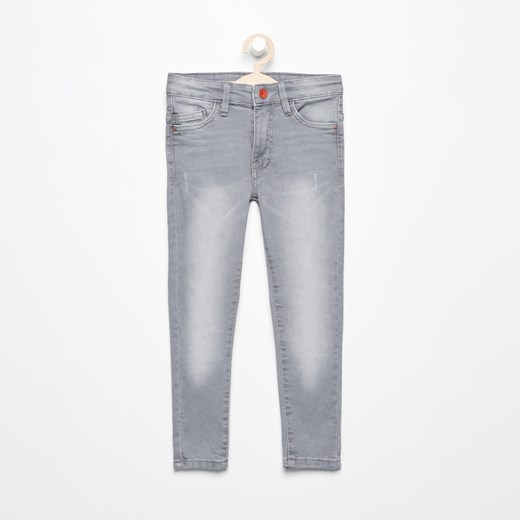 Reserved - Jeansowe spodnie z przetarciami - Jasny szar Reserved  104 