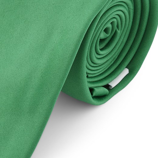Podstawowy krawat w kolorze szmaragdowo-zielonym 6 cm