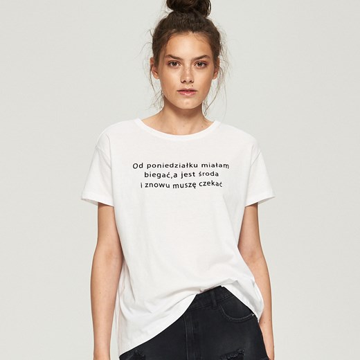Sinsay - T-shirt z zabawnym napisem - Biały Sinsay S