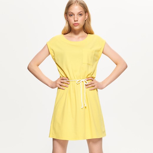 Cropp - Letnia sukienka z paskiem - Żółty Cropp  M 
